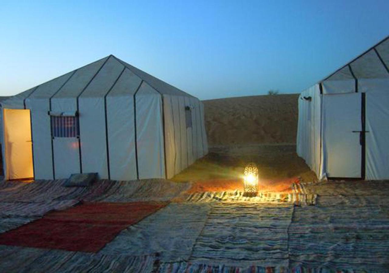 ホテル Sahara Relax Camps ザゴラ エクステリア 写真